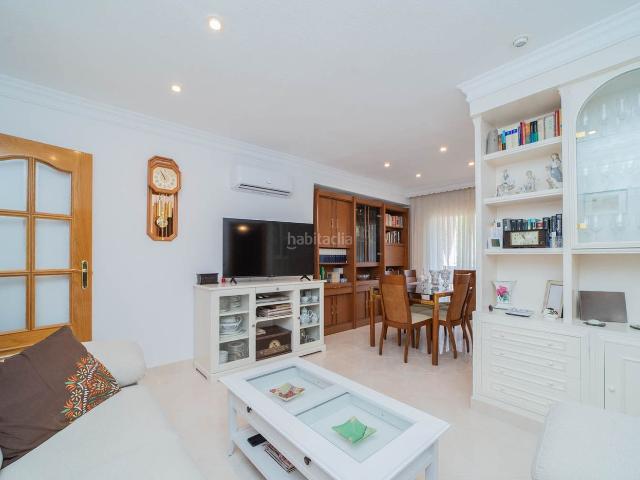 Piso en venta en Móstoles, Sur PAU 4. Piso en venta en Calle Nápoles. Pisos.