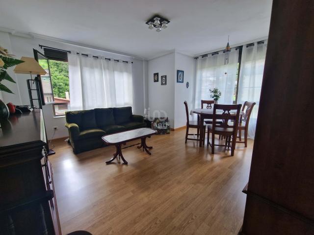 Piso en Venta en Morcín