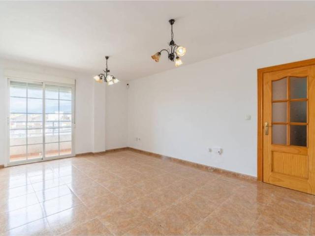 Piso en Venta en Motril