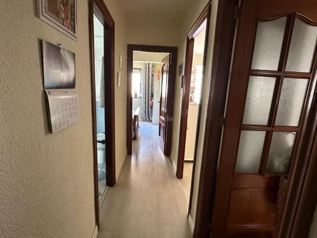 Piso en venta en Motril, Motril ciudad. Estupendo piso de 3 habitaciones por 150.000 en Avenida de Salobreña, MOTRIL. Pisos.