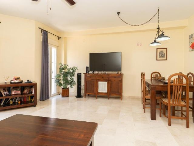 Piso en venta en Motril, Motril ciudad. Piso en pleno centro de Motril ubicación inmejorable. Pisos.