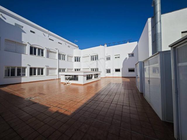 Piso en Venta en Núcleo urbano