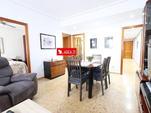 Piso en Venta en Núcleo Urbano