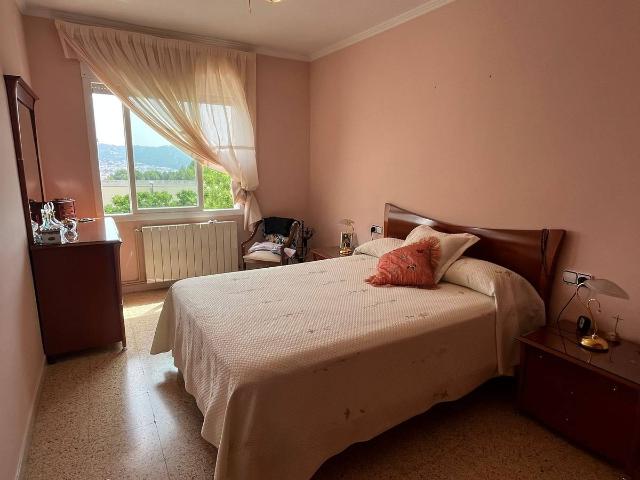 Piso en Venta en Nucli Urbà