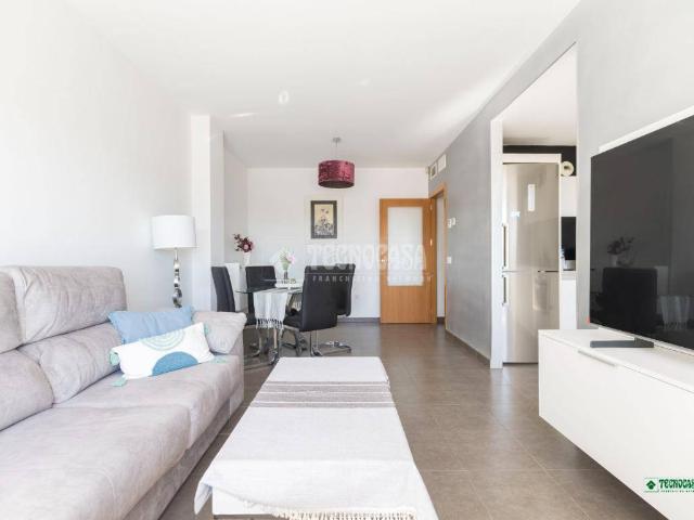Piso en Venta en Nueva Almería Cortijo Grande Vega de Acá