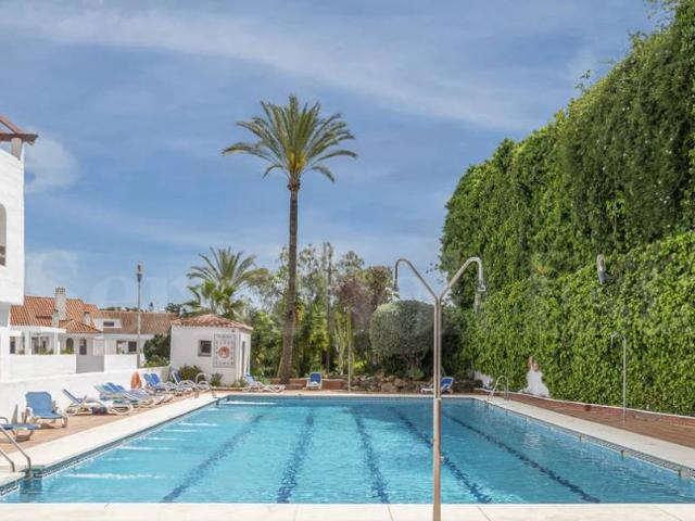 Piso en Venta en Nueva Andalucía centro
