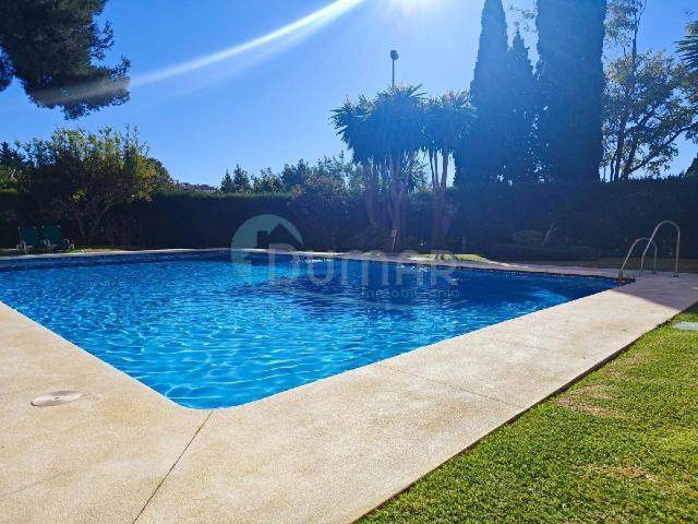 Piso en Venta en Nueva Andalucía centro