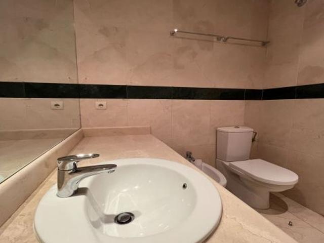 Piso en Venta en Nueva Andalucía, Málaga