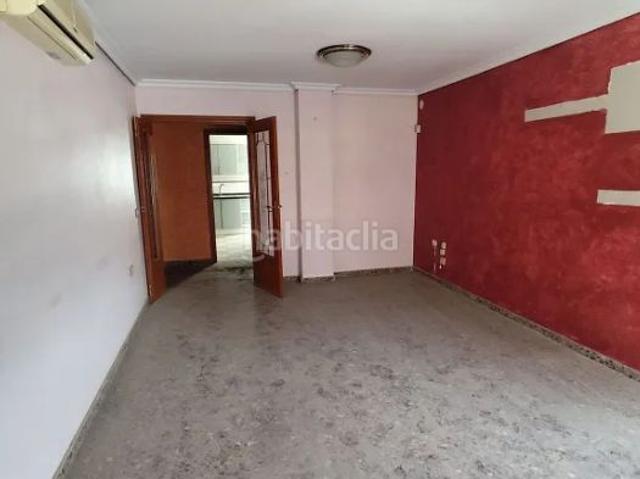 Piso en venta en Nules. Venta vivienda de 3 dormitorios y dos baños. Pisos.