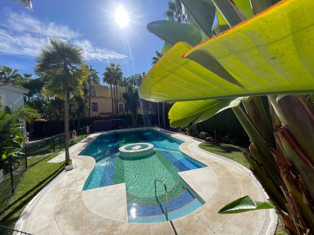 Piso en Venta en Nagüeles Alto