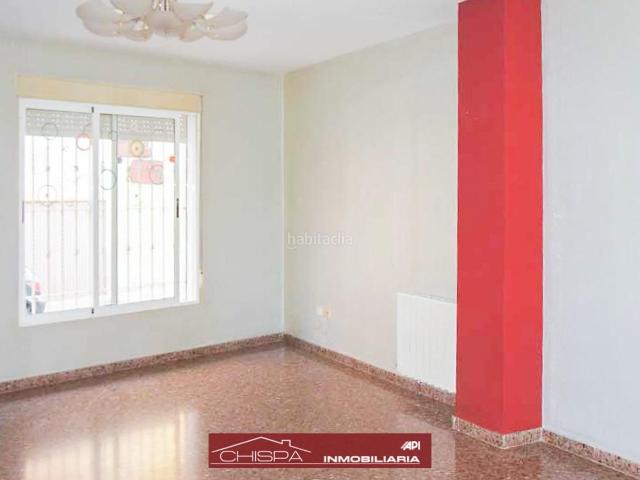 Piso en venta en Náquera, Casco Urbano. Piso en pleno casco urbano, de cuatro dormitorios y terraza. Pisos.