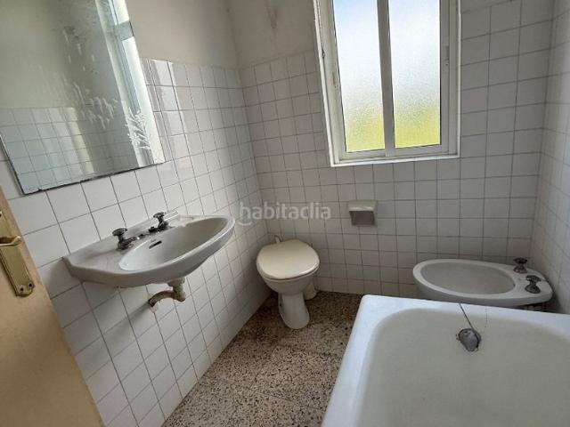 Piso en venta en Narón, A Gándara. LA GANDARA MUY BUENA UBICACION TODO EXTERIOR. Pisos.