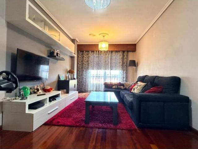 Piso en Venta en Narón