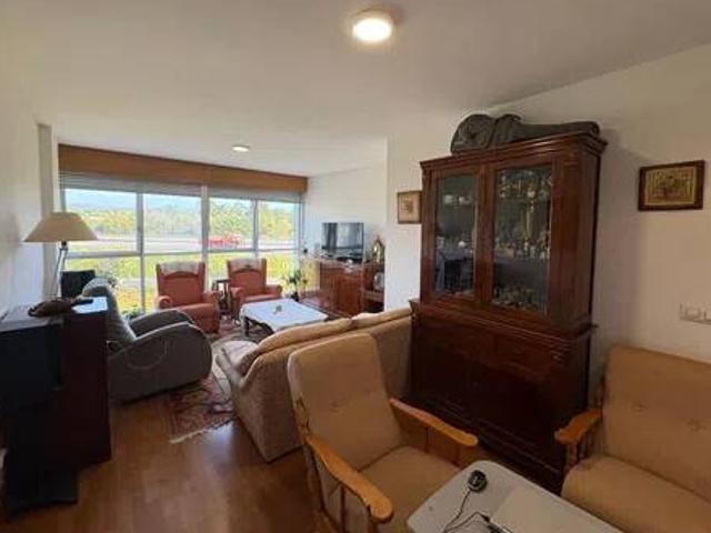 Piso en Venta en Narón