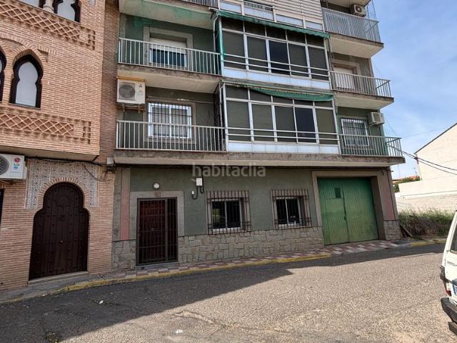 Piso en venta en Navahermosa. Piso señorial en venta en Navahermosa Avenida Nuestra Señora del Rosario. Pisos.