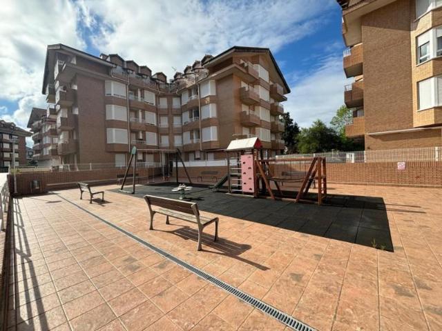 Piso en venta en Noja, Noja