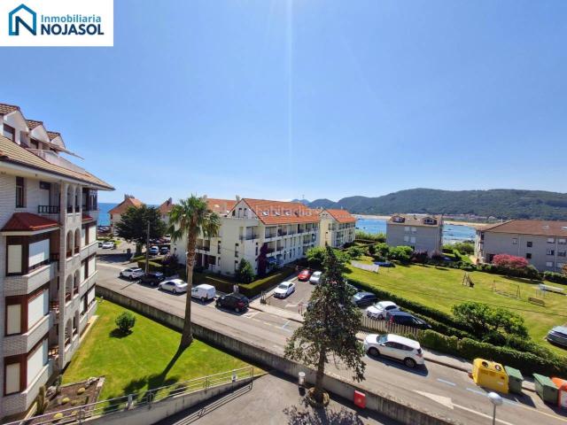 Piso en venta en Noja, Tregadín. REF.000089 EN EXCLUSIVA, VISTAS AL MAR, 3 HABITACIONES, TERRAZA, PISCINA Y GARAJE DOBLE CERRADO. Pisos.