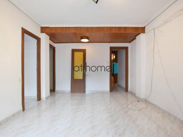 Piso en Venta en Nou Moles