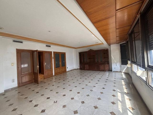Piso en Venta en Novelda