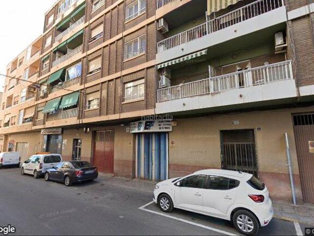 Piso en venta en Novelda. Pisos.