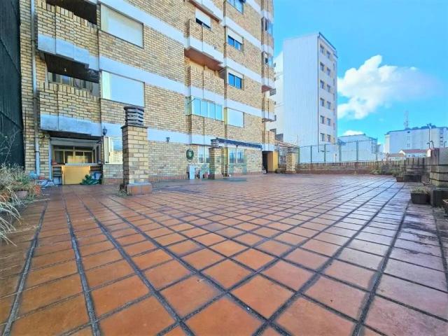 Piso en Venta en Ourense