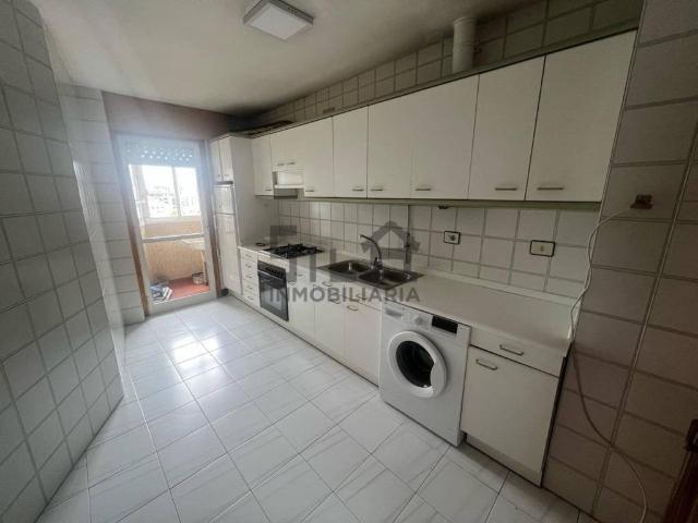 Piso en Venta en Ourense