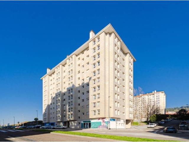 Piso en Venta en Ourense