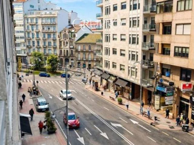 Piso en Venta en Ourense