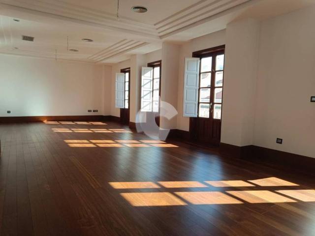 Piso en Venta en Ourense