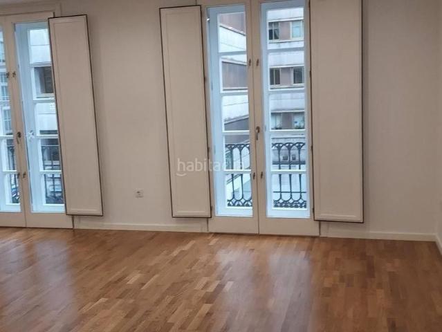 Piso en venta en Ourense, Casco Viejo. Venta piso centro Ourense. Pisos.