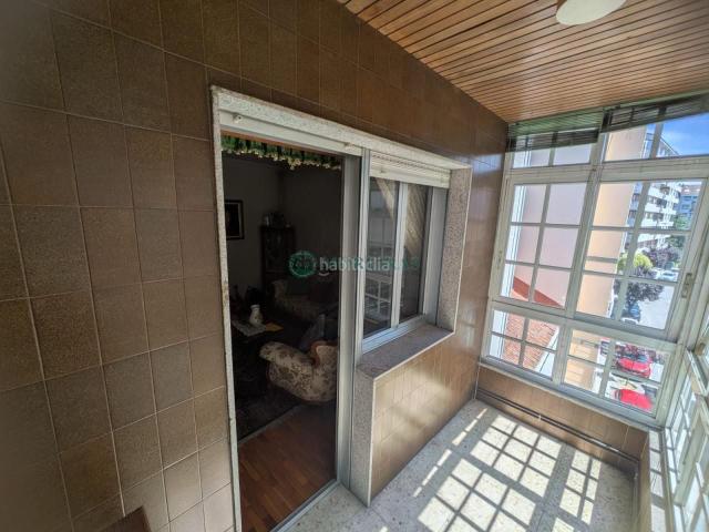Piso en venta en Ourense, Centro. Pisos.