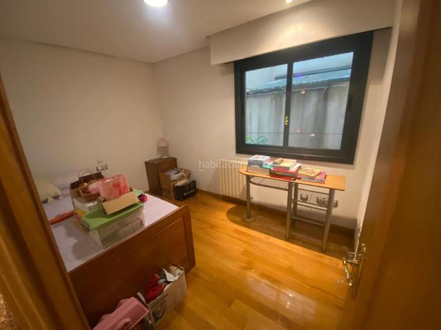 Piso en venta en Ourense, Posío. INCREIBLE OPORTUNIDAD EN LA SAINZA A ESCASOS METROS DEL HOSPITAL!. Pisos.