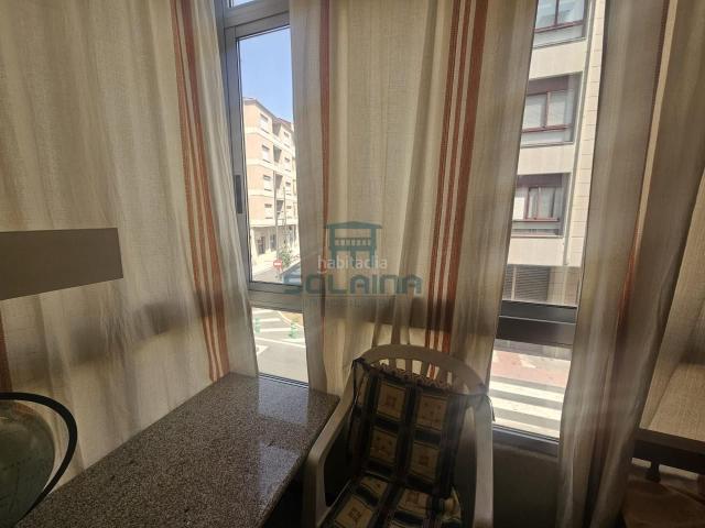 Piso en venta en Ourense, Ventiun. Pisos.
