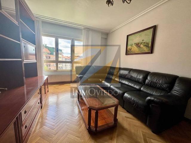 Piso en Venta en Oviedo