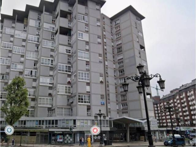 Piso en Venta en Oviedo
