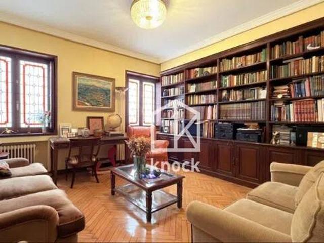Piso en Venta en Oviedo
