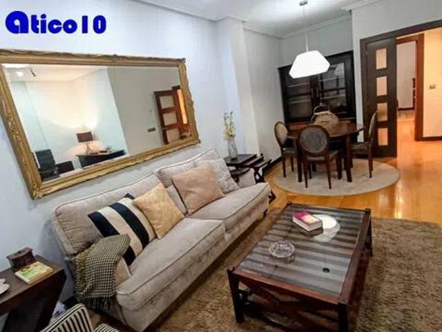 Piso en Venta en Oviedo