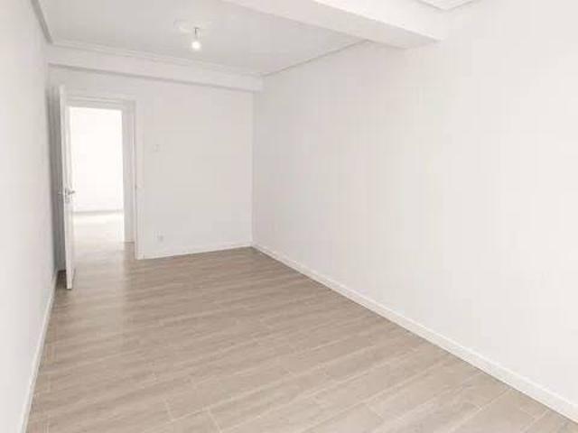 Piso en Venta en Oviedo