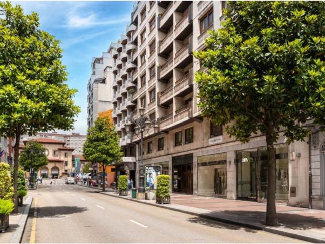Piso en Venta en Oviedo