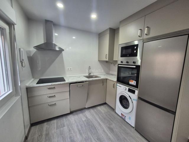 Piso en venta en Oviedo, Vallobín. Piso en venta en Vallobín, 2 dormitorios. Pisos.
