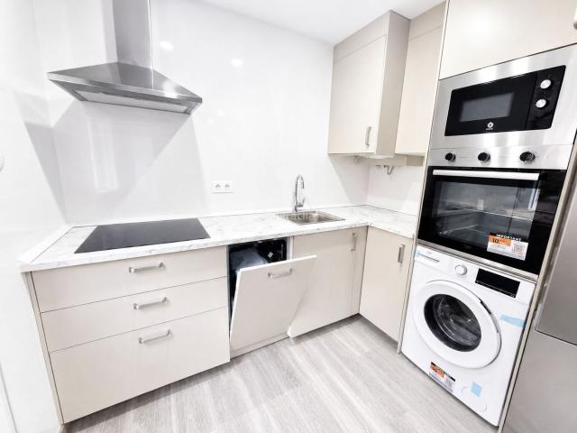 Piso en venta en Oviedo, Vallobín. Piso en venta en Vallobín, 2 dormitorios. Pisos.