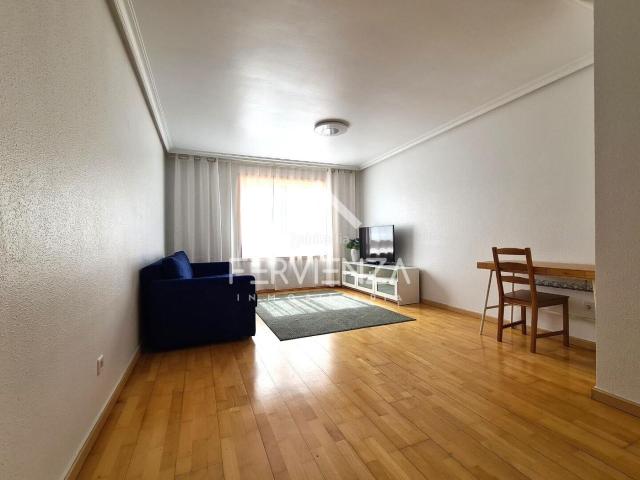 Piso en venta en Oviedo, Ventanielles. Pisos.