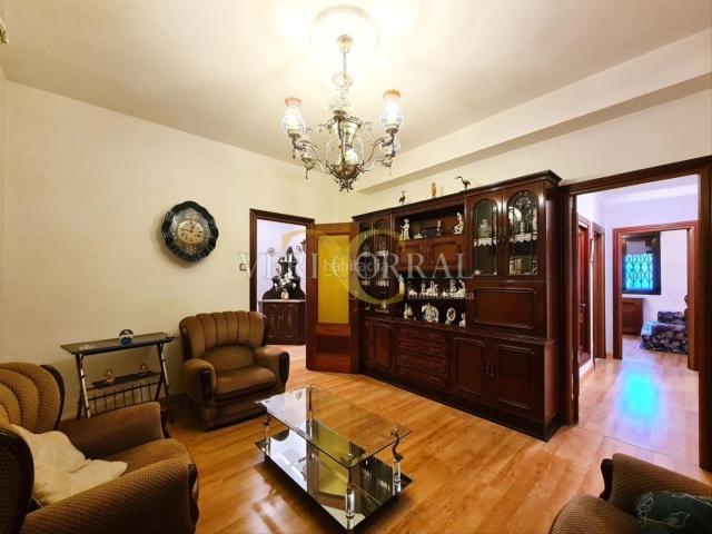 Piso en venta en Oviedo, Auditorio Seminario Parque de Invierno. Piso de tres dormitorios frente al Seminario. Pisos.