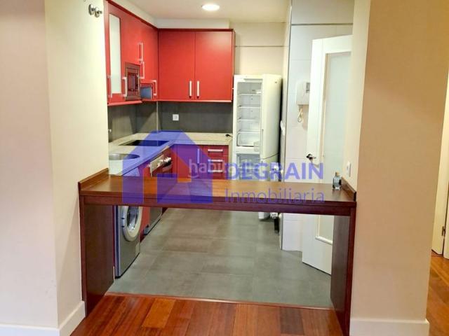 Piso en venta en Oviedo, Fontán. VENTA DE APARTAMENTO EN EL CENTROCASCO HISTÓRICO. Pisos.