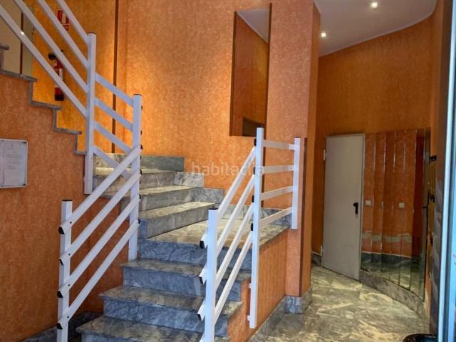 Piso en venta en Oviedo, Fozaneldi Tenderina. Copun Consulting presenta este encantador piso en venta, una oportunidad única para aquellos que buscan combinar comodidad con una. Pisos.