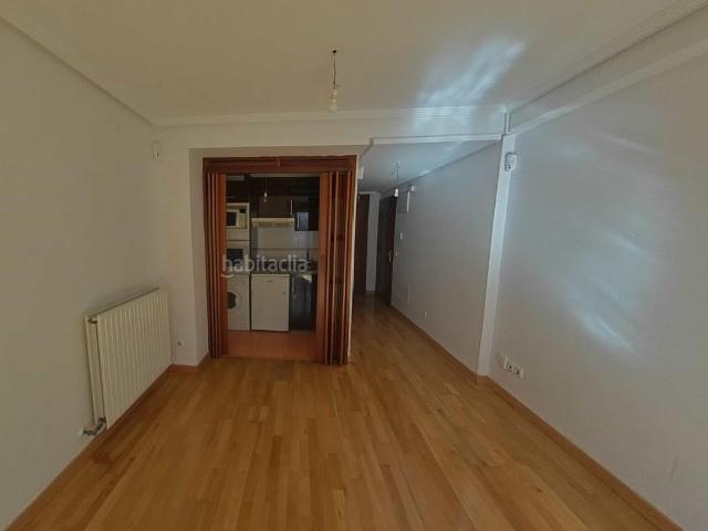 Piso en venta en Oviedo, Fozaneldi Tenderina. Pisos.