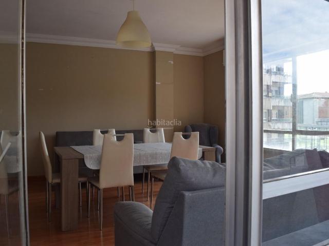 Piso en venta en Oviedo, Llamaquique. Piso Avenida Hermanos Menéndez Pidal. Pisos.