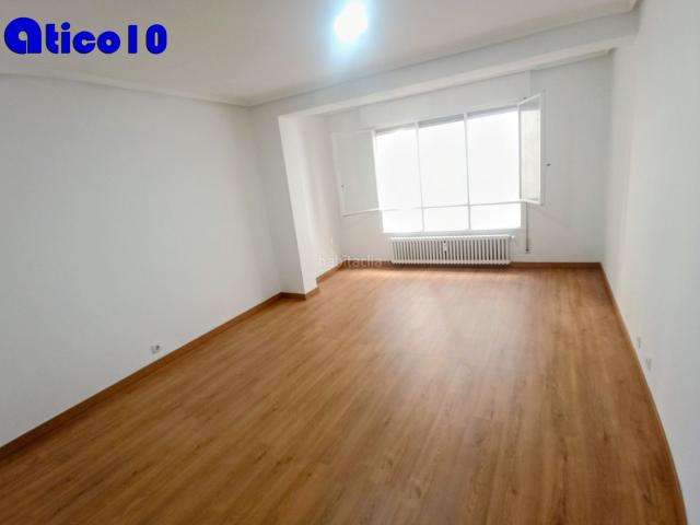 Piso en venta en Oviedo, Masip. 3 DORMITORIOS ZONA VALENTIN MASIP. Pisos.