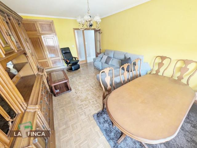 Piso en venta en Oviedo, Milán Pumarín. OviedoPiso. Pisos.