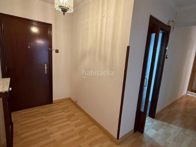 Piso en venta en Oviedo, Milán Pumarín. Pisos.